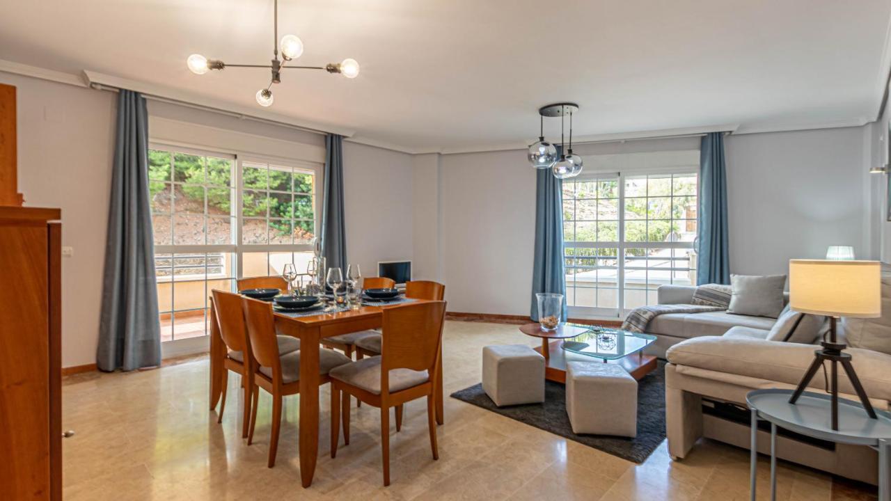 797 Holiday Rentals- Piso Con Amplia Terraza A Solo 1 Min De La Playa เบนัลมาเดนา ภายนอก รูปภาพ