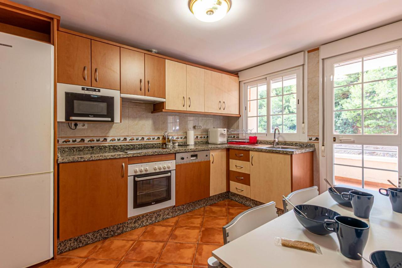 797 Holiday Rentals- Piso Con Amplia Terraza A Solo 1 Min De La Playa เบนัลมาเดนา ภายนอก รูปภาพ